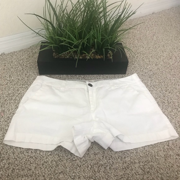 Merona Pants - Merona Women Short Size 8